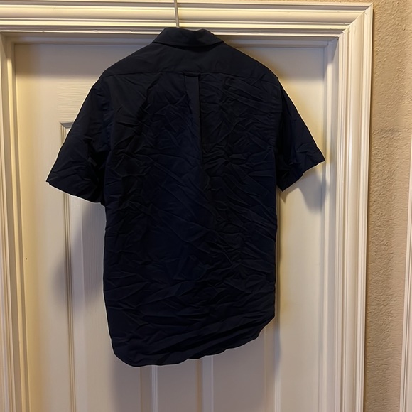 Ralph Lauren, classic fit performance, short sleeve button down - Picture 2 of 3